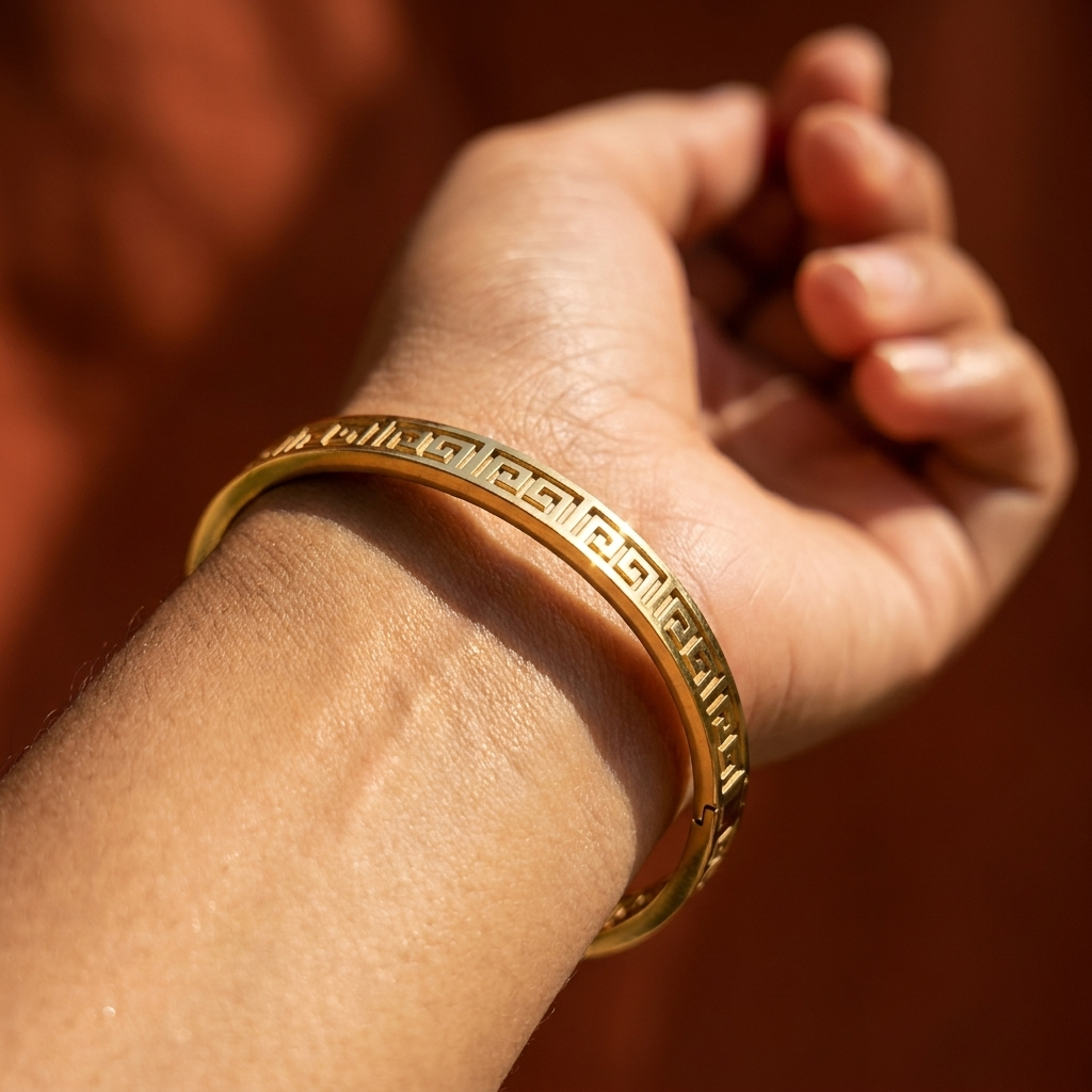 Infinity Maze Gold-Plated Bracelet